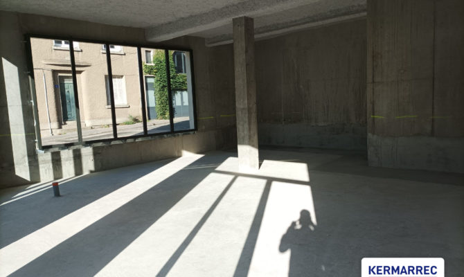 location Local Commercial 92 m²