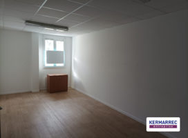 location Bureaux 47.00 m² Vertou 44