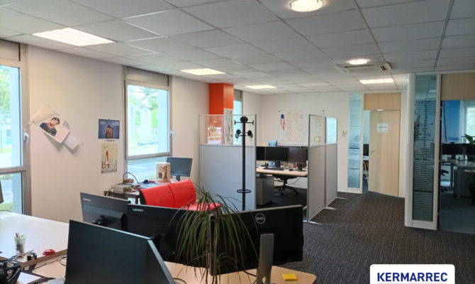 location Bureaux 600 m²