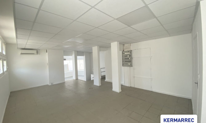 location Local Commercial 90 m²