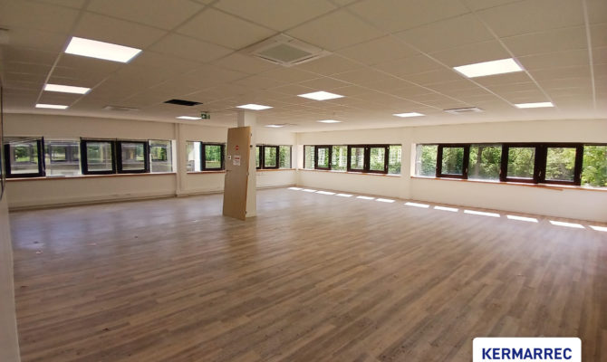 location Bureaux 180 m²