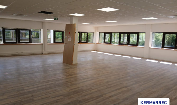 location Bureaux 180 m²