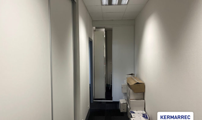 achat Bureaux 104 m²