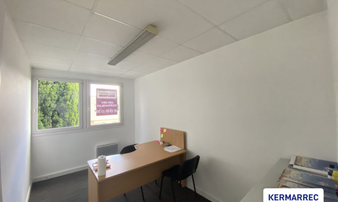 location Bureaux 53.00 m²