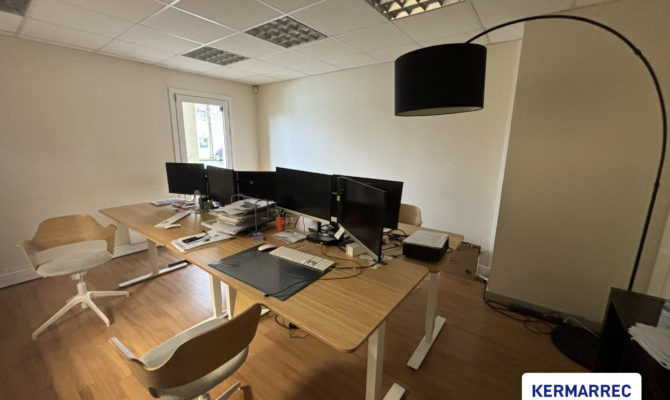 location Bureaux 183 m²