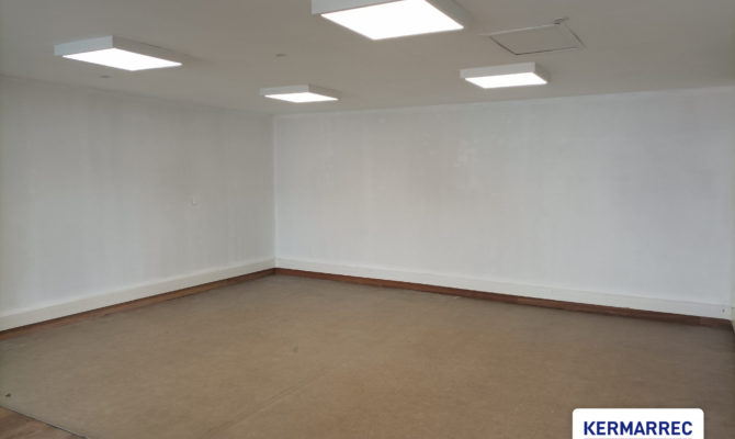 location Bureaux 74 m²