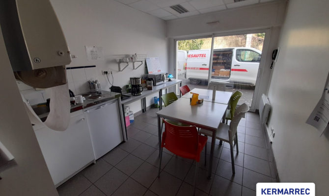 location Local d'activité 505.00 m²