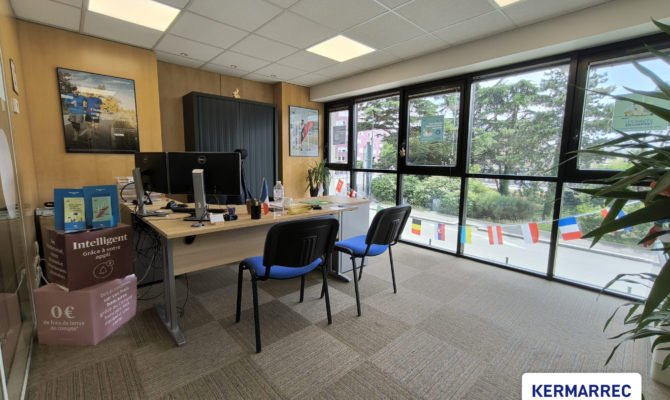 location Bureaux 105.00 m²