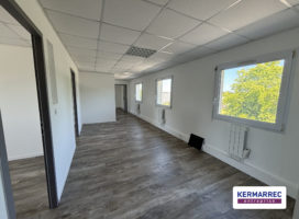 location Bureaux 218 m² Vannes 56