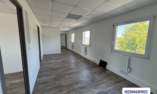 location Bureaux 218.00 m²