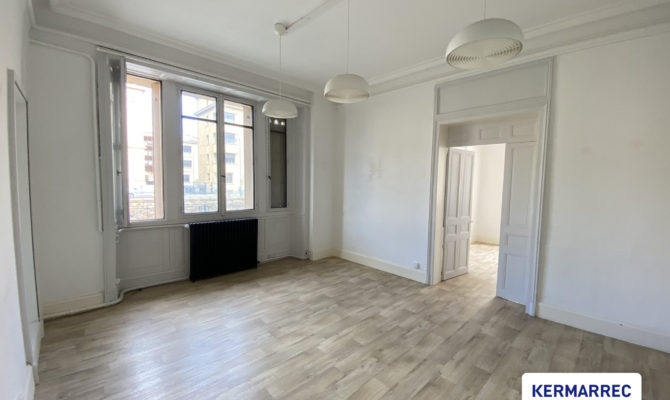 location Bureaux 62.00 m²