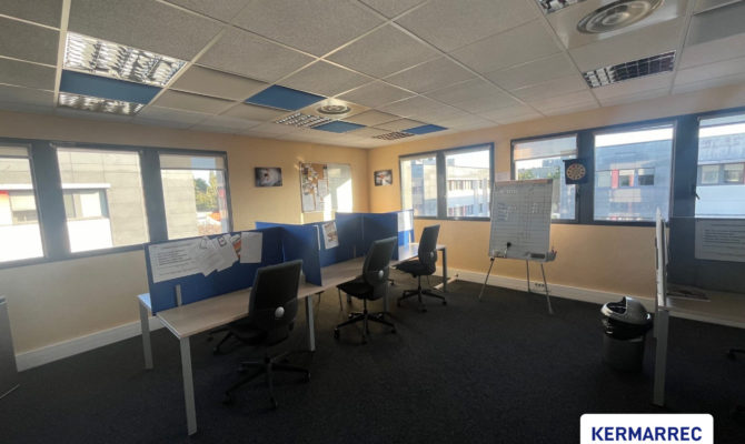 location Bureaux 100.00 m²