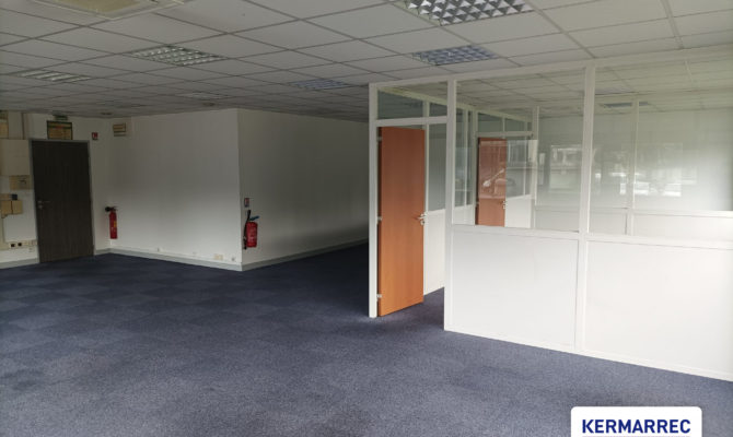 location Bureaux 105.94 m²