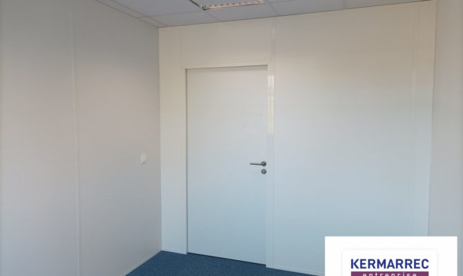 location Bureaux 83.00 m²