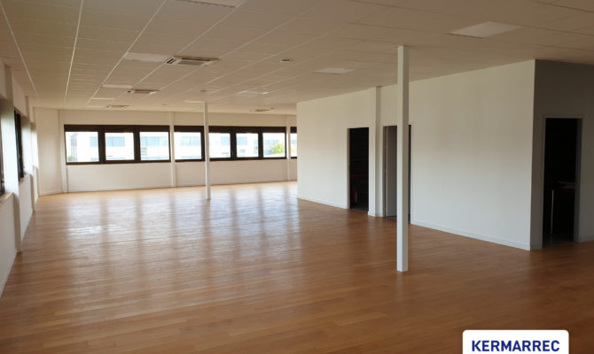 location Bureaux 150 m²