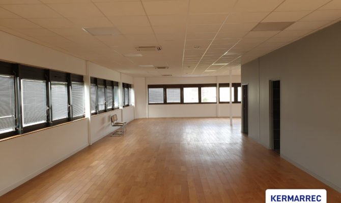 location Bureaux 150 m²