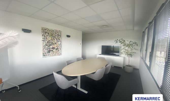 location Bureaux 344.00 m²