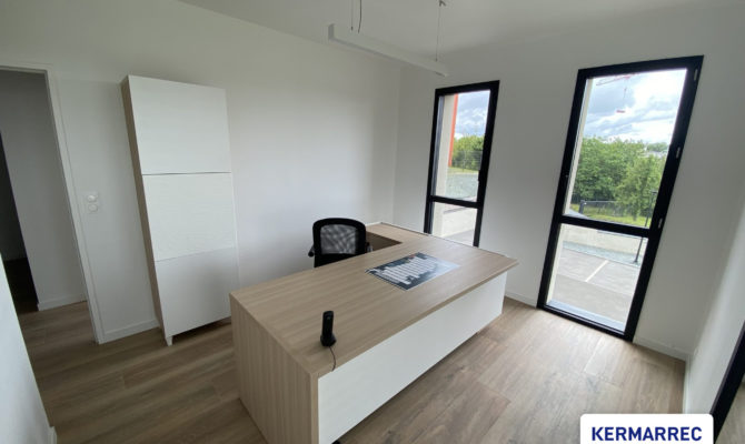 achat Bureaux 146.00 m²