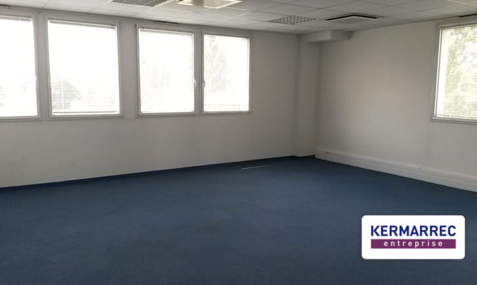 location Bureaux 231 m²