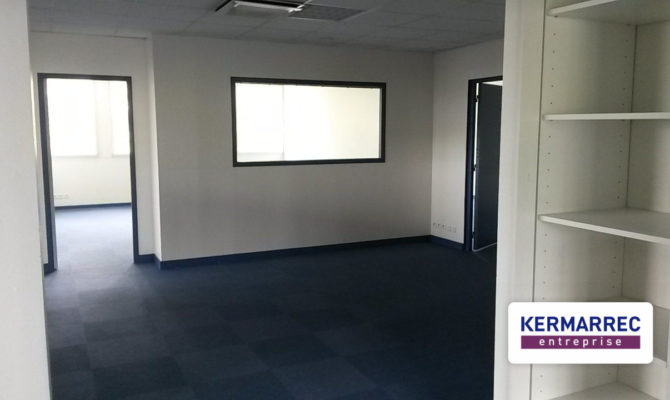 location Bureaux 231 m²