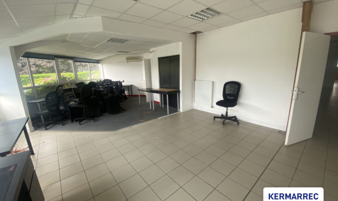 location Bureaux 430.00 m²