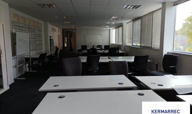 location Bureaux 404.00 m²