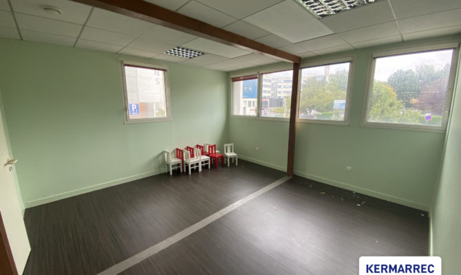 location Bureaux 150 m²