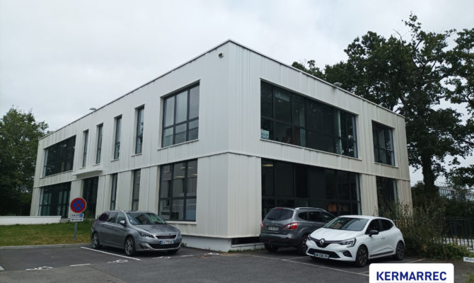 location Bureaux 245.00 m²