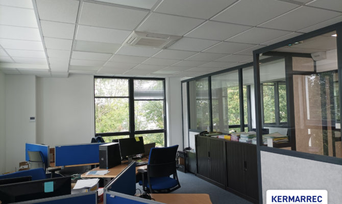 location Bureaux 245.00 m²