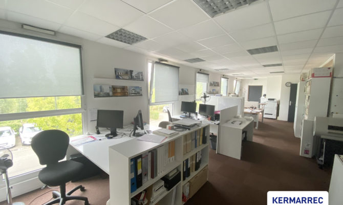 achat Bureaux 176 m²