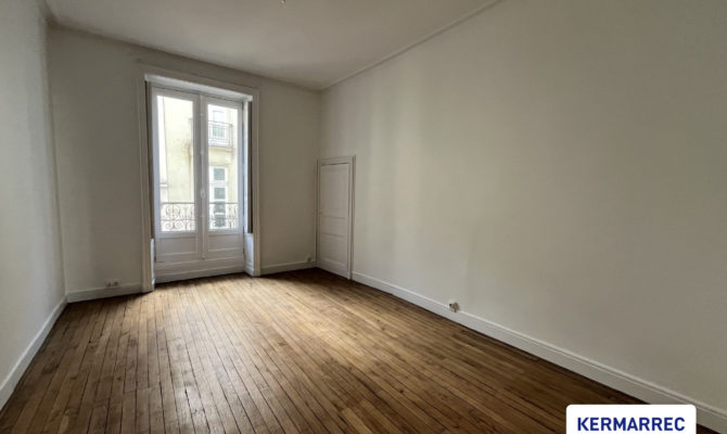 achat Bureaux 93 m²