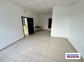 location Bureaux 78.00 m² Vannes 56