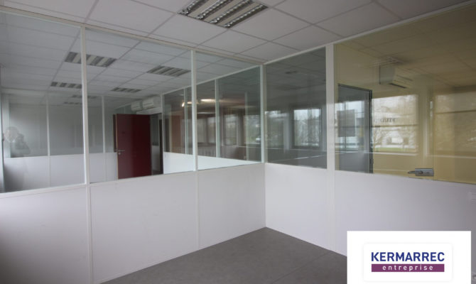 location Bureaux 276.00 m²