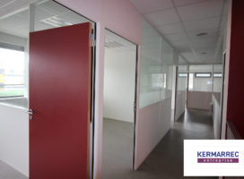 location Bureaux 276.00 m² Nantes 44