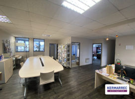 achat Bureaux 131.00 m² Chantepie 35