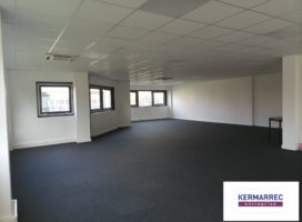 location Bureaux 225.00 m² Nantes 44