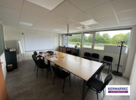 achat Bureaux 98.00 m² Bruz 35