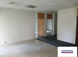 location Bureaux 218.71 m² Nantes 44