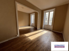 achat Bureaux 93.00 m² Nantes 44