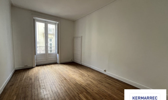 achat Bureaux 93.00 m²