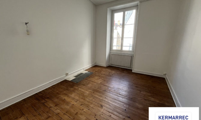 achat Bureaux 93.00 m²