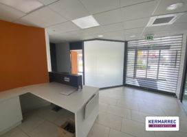 location Local Commercial 106.00 m² Chantepie 35