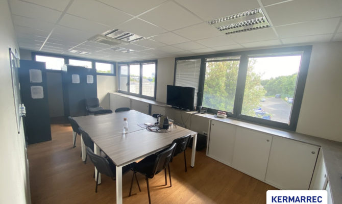 achat Bureaux 278.00 m²