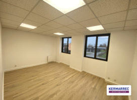 location Bureaux 207.00 m² Cesson-Sévigné 35