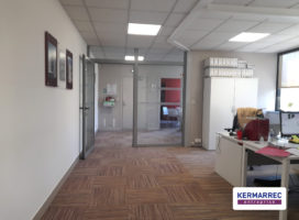 location Bureaux 151.00 m² Rennes 35