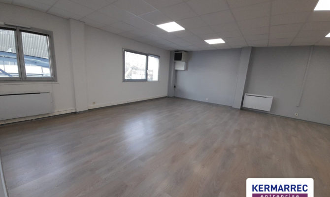 location Bureaux 250.00 m²