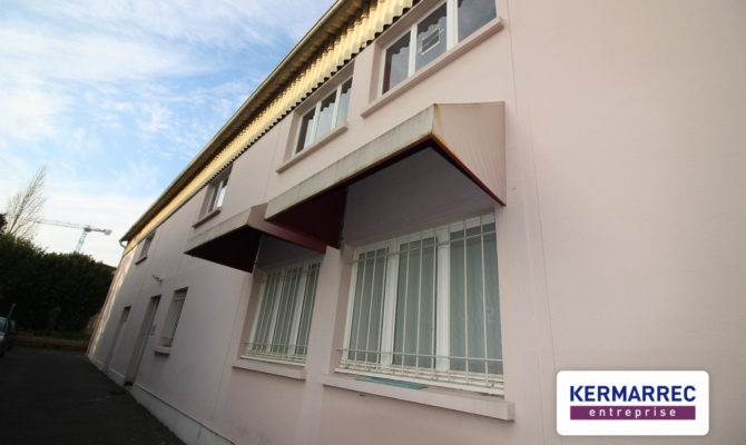 location Bureaux 91.00 m²