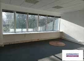 location Bureaux 330.00 m² Nantes 44