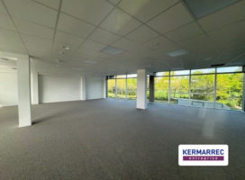 location Bureaux 233.00 m² Rennes 35