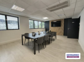 location Bureaux 247.00 m² Rennes 35